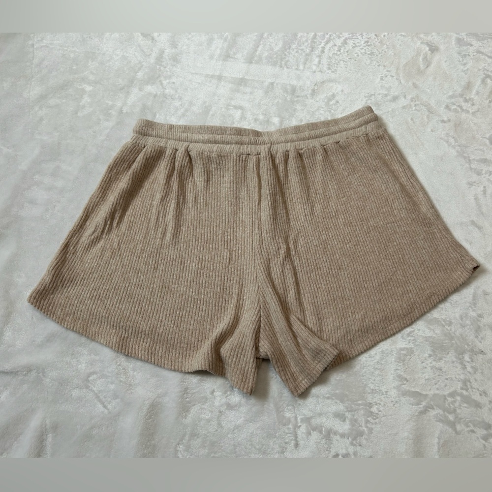 Lulus Ribbed Knit Shorts | Size Small - Picture 2 of 7